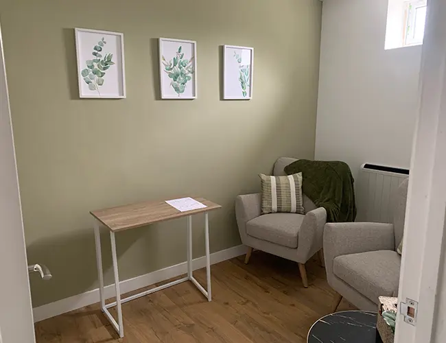 Room 03